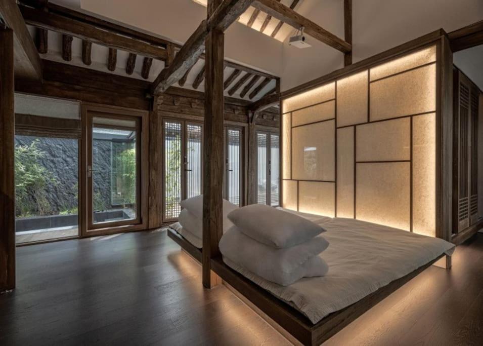Present Stay Jeonju Εξωτερικό φωτογραφία