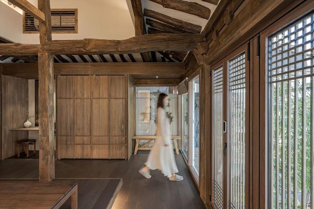 Present Stay Jeonju Εξωτερικό φωτογραφία